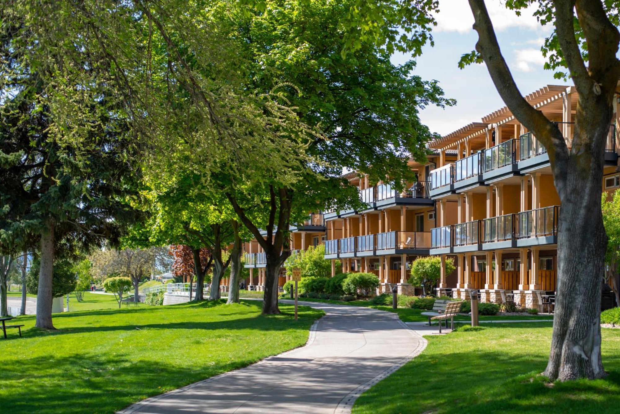 Watermark Beach Resort Osoyoos Kültér fotó