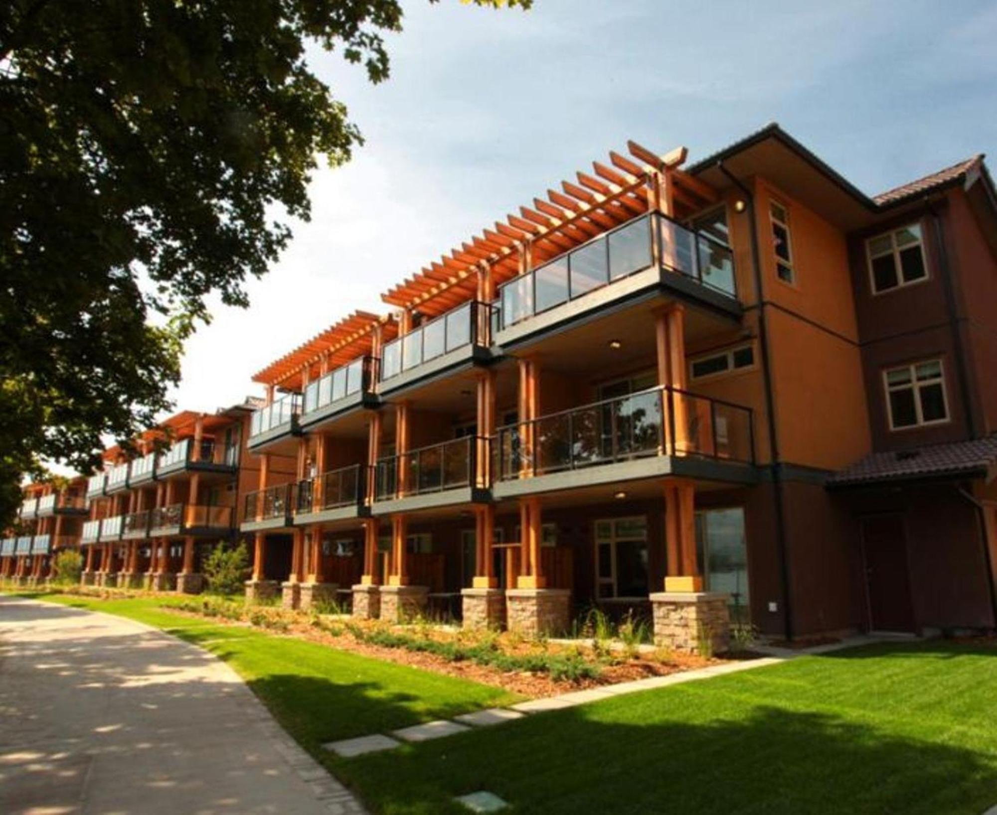 Watermark Beach Resort Osoyoos Kültér fotó